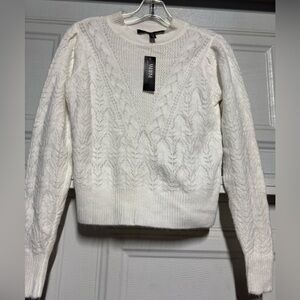 White House Black Market Ivory Cable Knit Sweater